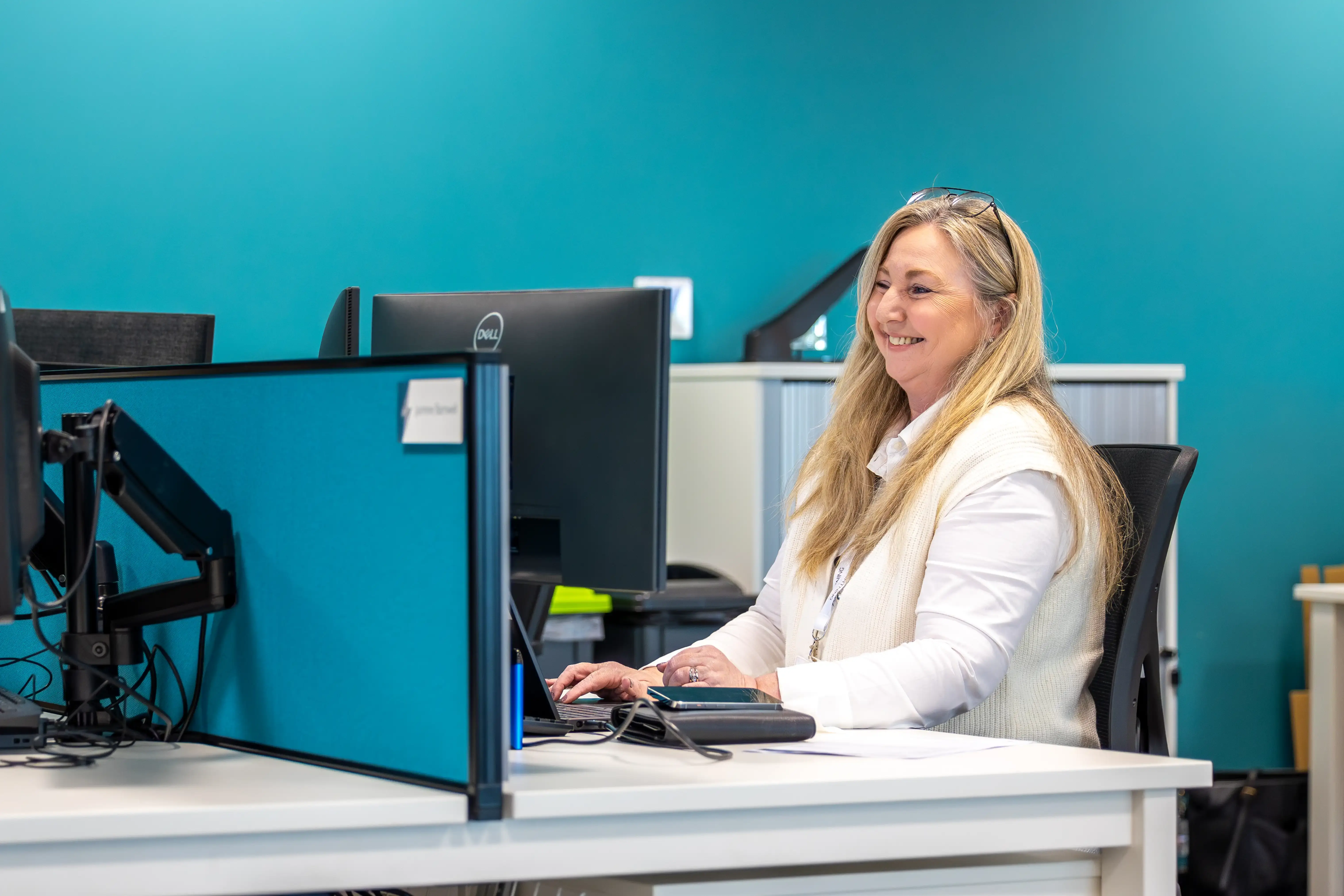 dedicated customer support matters at lightning packaging